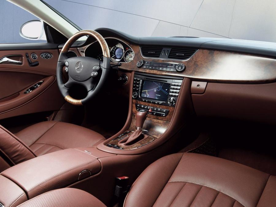 Mercedes-Benz CLS-Class 2005 года  (фото 310 из 343)